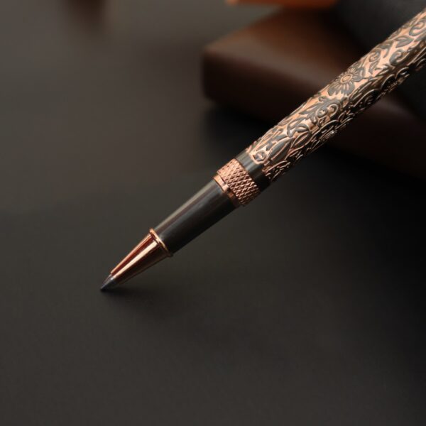 Premium Enalux 2012 Luxury RollerPen - Image 3